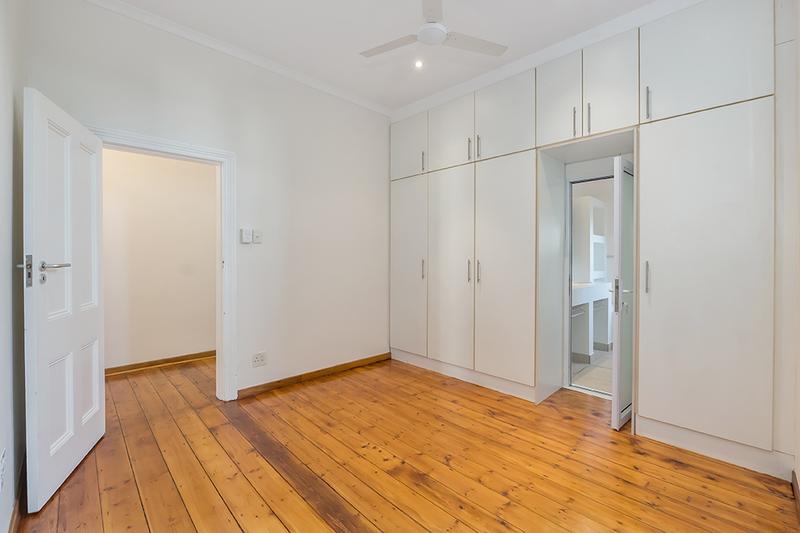 To Let 3 Bedroom Property for Rent in Fresnaye Western Cape